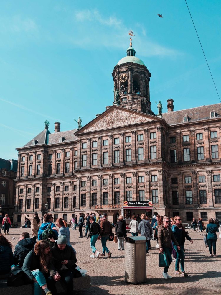 15 MUST DO IN AMSTERDAM