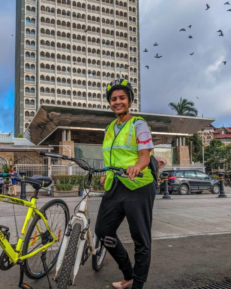 Cycling Tour Colaba-Chowpatty